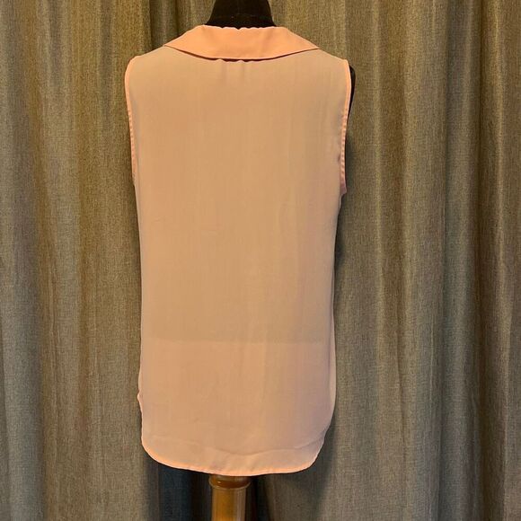 Forever 21 Women's Pink High Low Button Down Pleated Sleeveless Blouse - Picture 4 of 7